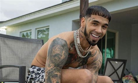 anuel sin playera|Anuel AA se sinceró: dijo qué lo motivó a ponerse camiseta